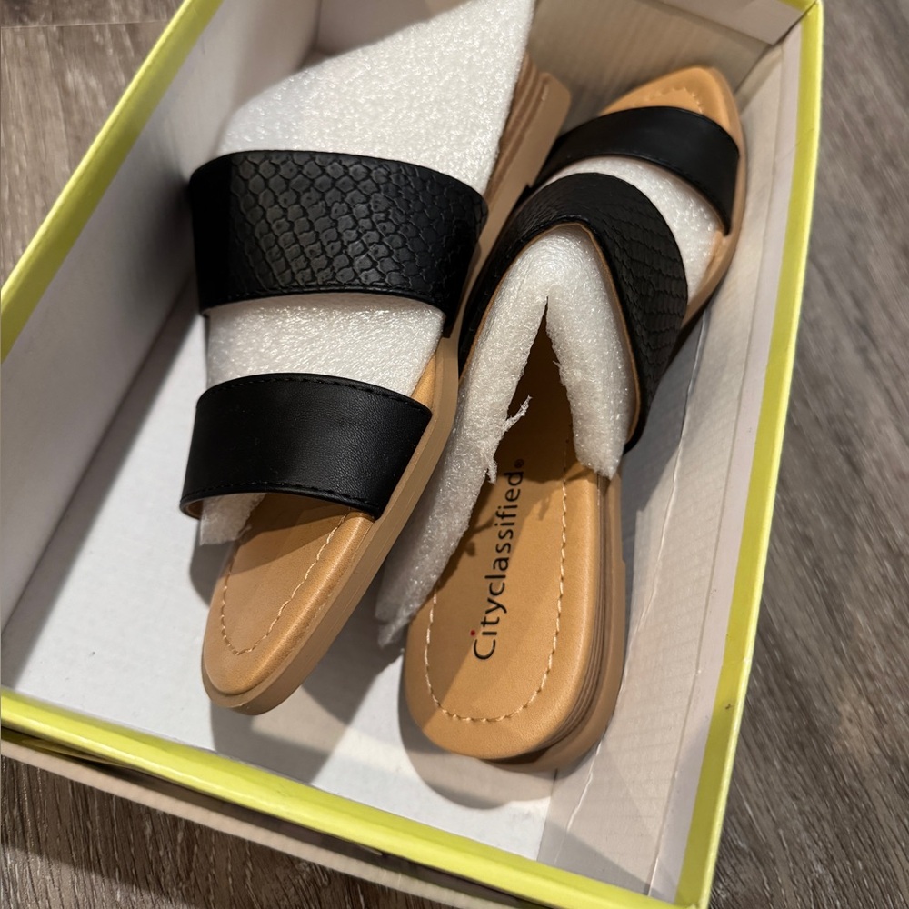 NWT 🌴Snake print Slide Sandals - Picture 3 of 3